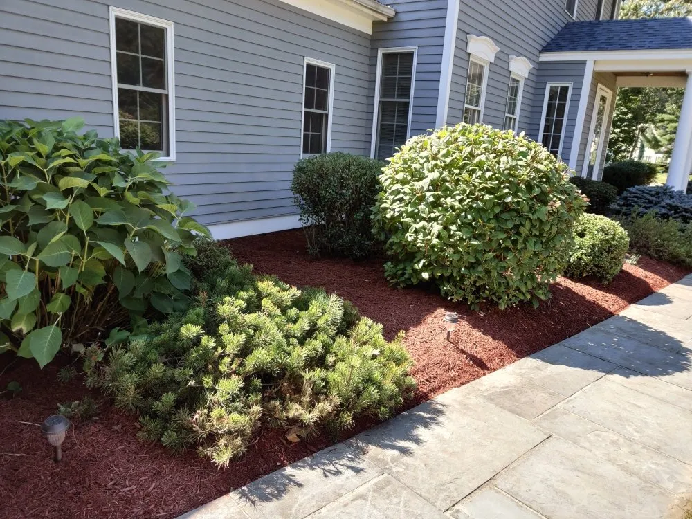 Top-rated landscape design experts serving East Hartford, CT - Mountain Hill Lawn Care
