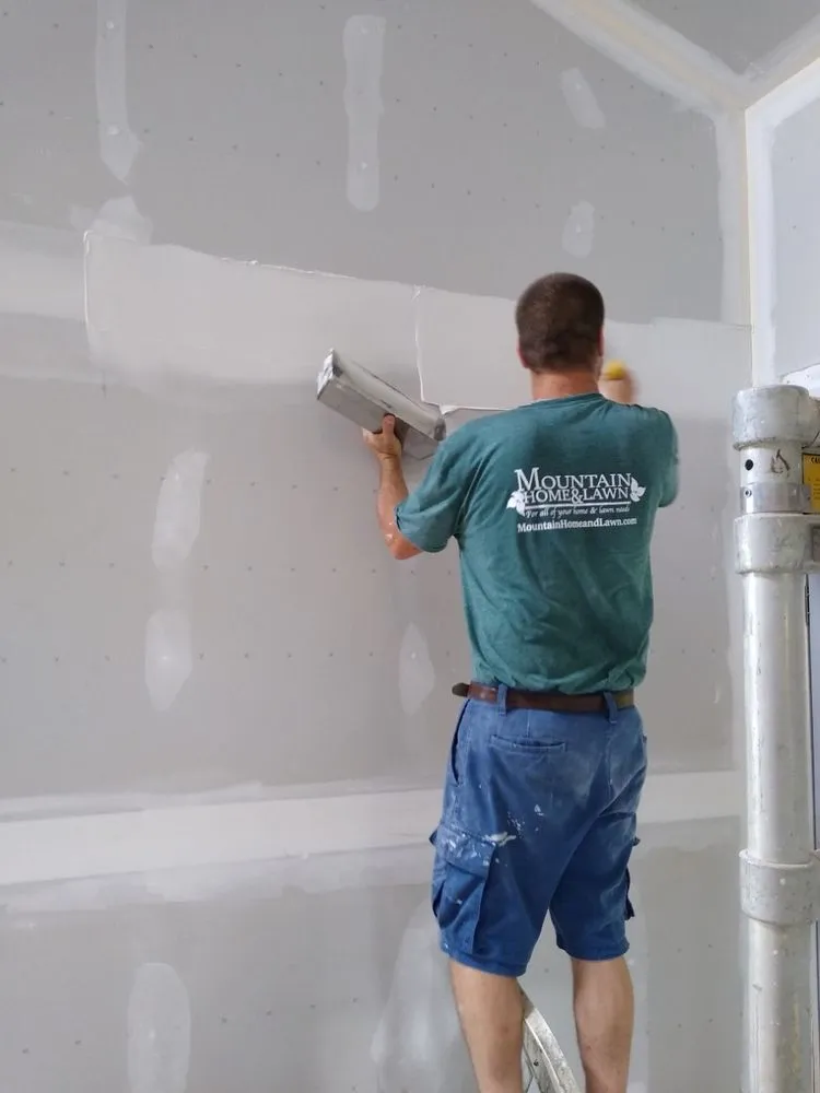 Custom garden landscaping experts serving Sylva, NC - Mountain Home & Lawn