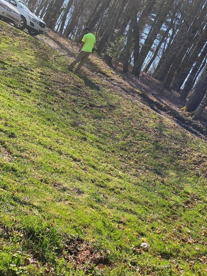 Custom lawn care service for beautiful yards across Newland, NC - Mountain Lawn Care
