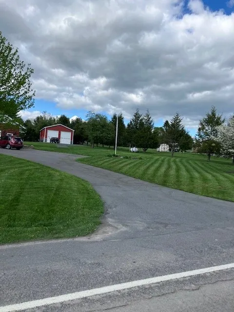 Local residential landscaping experts serving Oakland, MD - Mountain Lawn