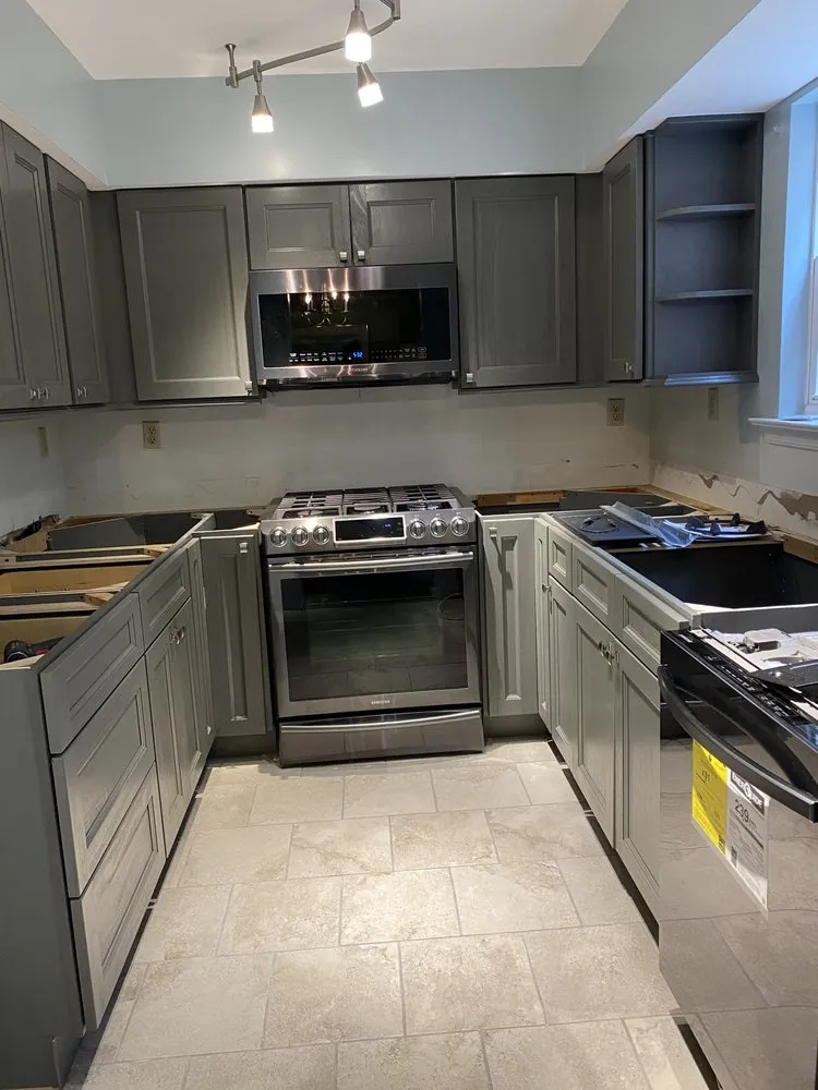 Trusted lawn care service experts serving Bushkill, PA - Mountain Maintenace & Renovations