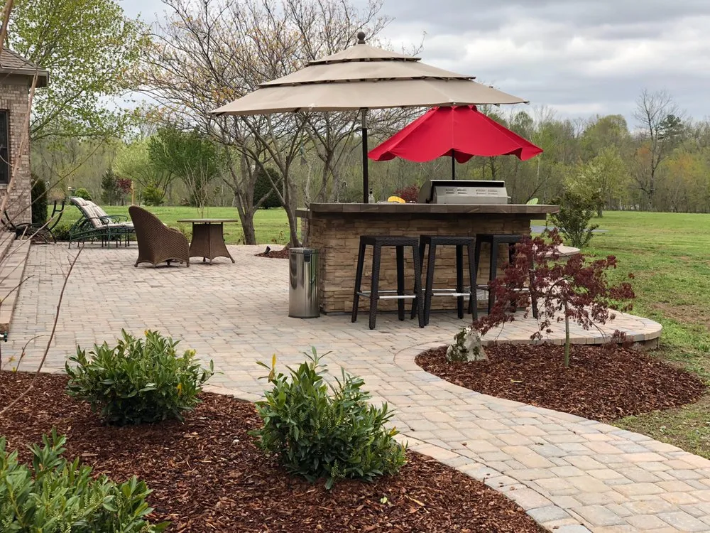 Reliable yard maintenance experts serving Nashville, TN - Mountain Man Hardscapes