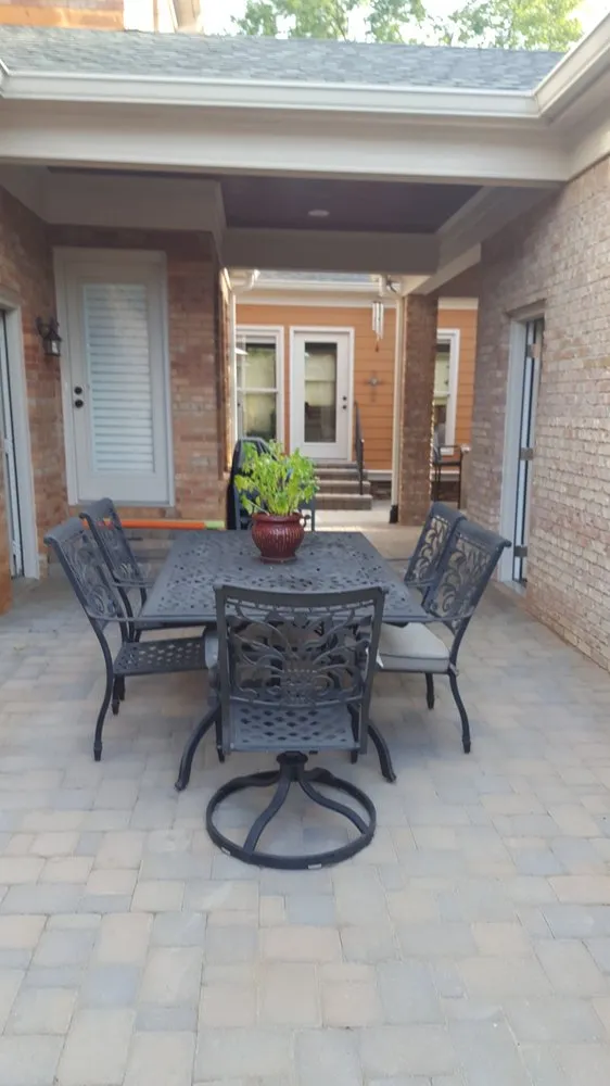 Affordable lawn mowing service with custom design in Nashville, TN by Mountain Man Hardscapes