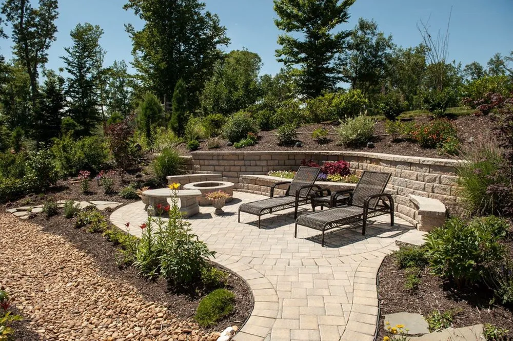 Affordable lawn care service in Nashville, TN - Mountain Man Hardscapes