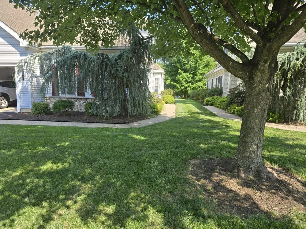 Custom lawn mowing service experts serving Macungie, PA - Mountain Man Lawn Care