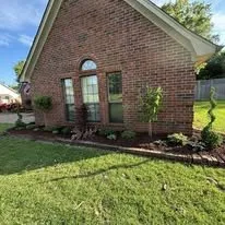 Custom landscape design for beautiful yards in Olive Branch, MS by Mountain Man Lawn Care