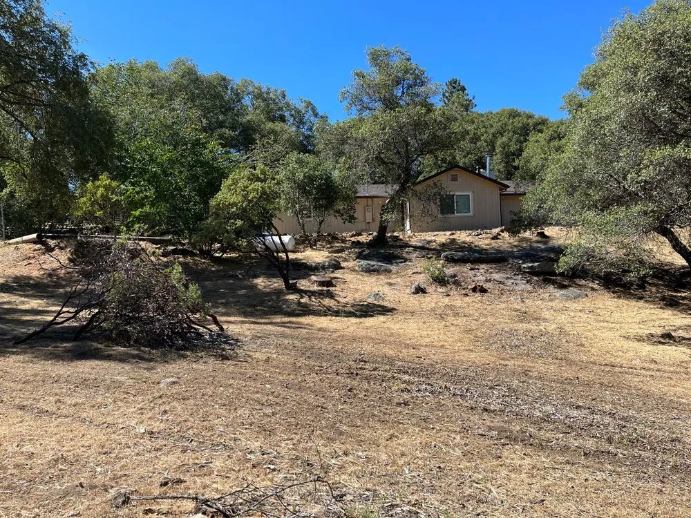 Expert garden landscaping experts serving Fresno, CA - Mountain Management