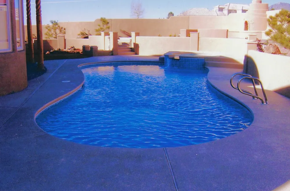 Expert lawn mowing service experts serving Rio Rancho, NM - Mountain Paradise Landscaping