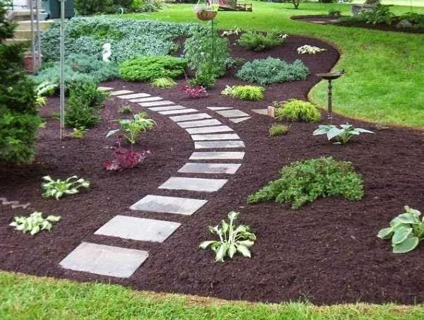 Affordable lawn mowing service experts serving MONTGOMRY VLG, MD - Mountain Peak Landscaping