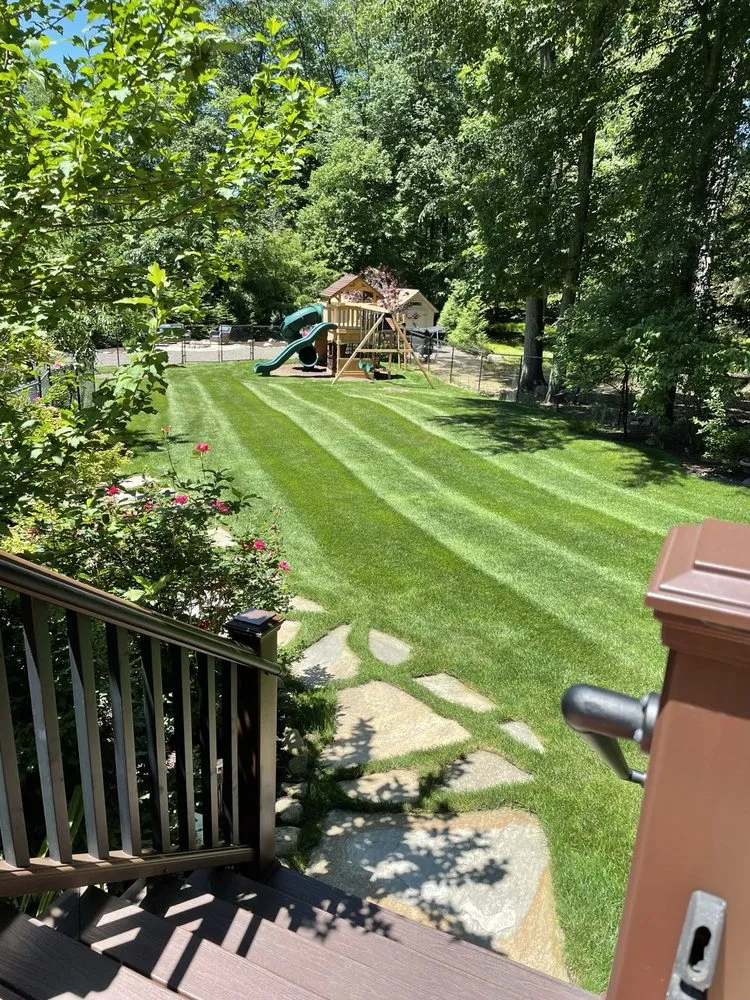 Affordable lawn mowing service for homes across Elmwood Park, NJ - Mountain Ridge Landscaping Maintenance & Design
