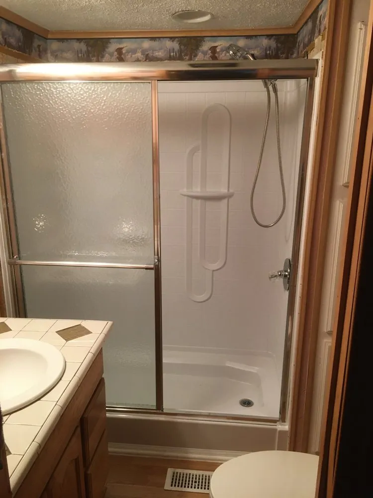 Affordable outdoor landscaping experts serving Grand Rapids, MI - Mountain Side