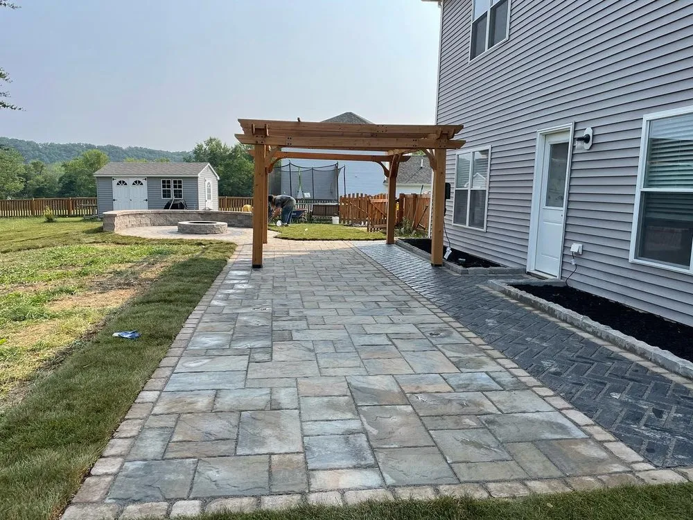 Custom residential landscaping experts serving Martinsburg, WV - Mountain Strong Landscaping