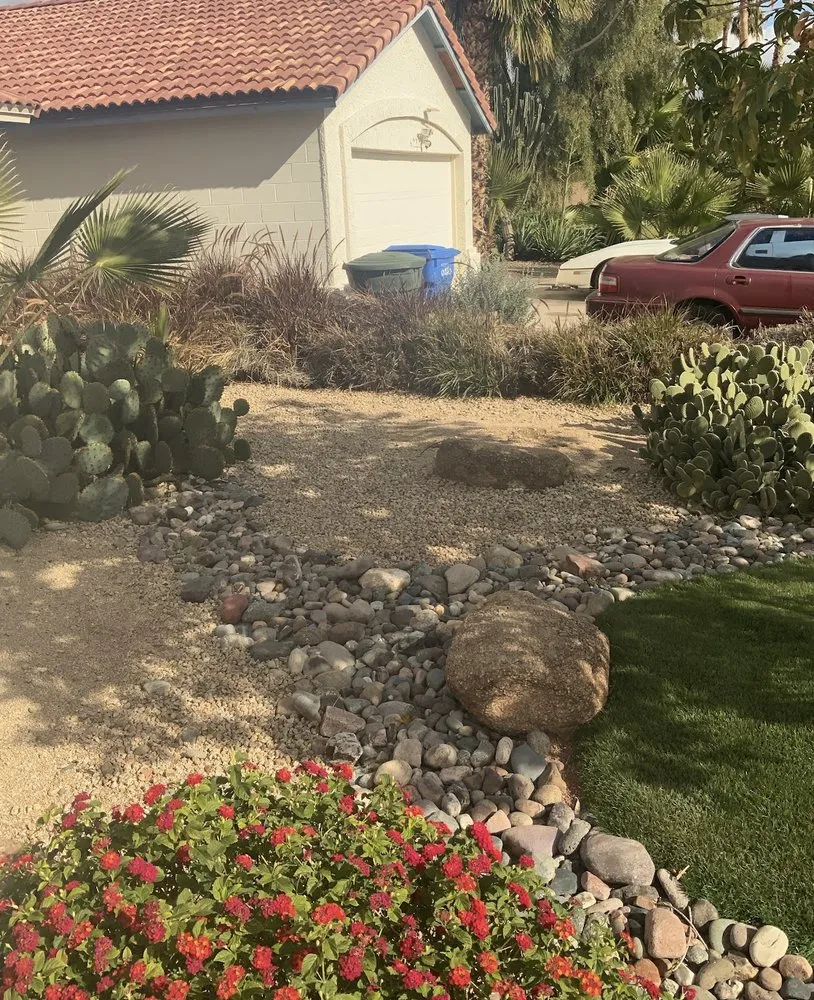 Local residential landscaping in Phoenix, AZ by Mountain View Landscape and Design