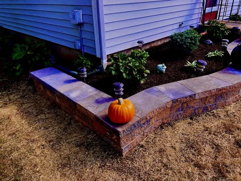 Trusted lawn care service experts serving Cromwell, CT - Mountain View Landscape