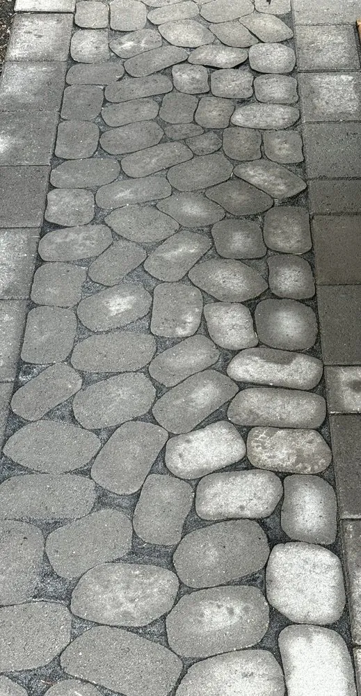 Custom outdoor landscaping for beautiful yards across Graham, WA - Mountain View Landscaping