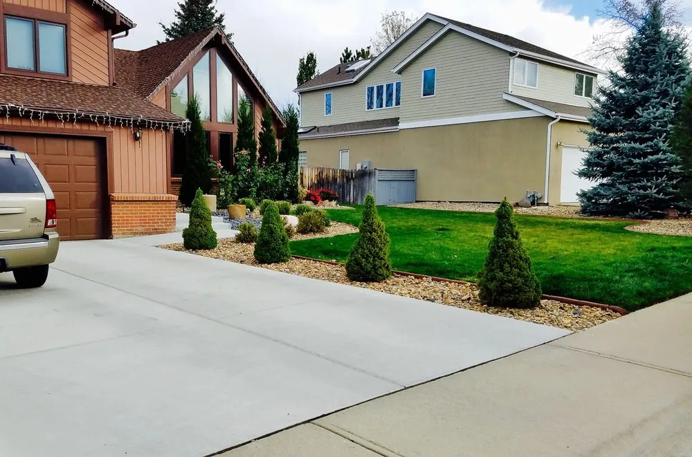 Reliable yard cleanup service in Longmont, CO by Mountain View Landscaping