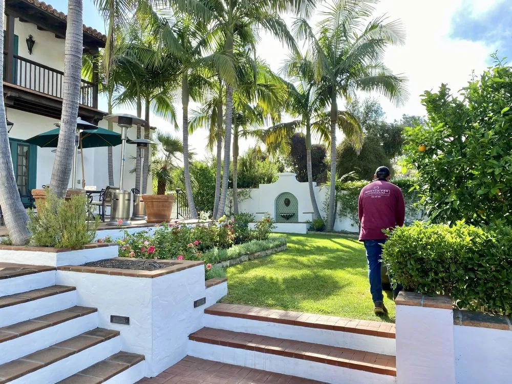 Expert landscaping services experts serving Santa Barbara, CA - Mountain View Landscaping