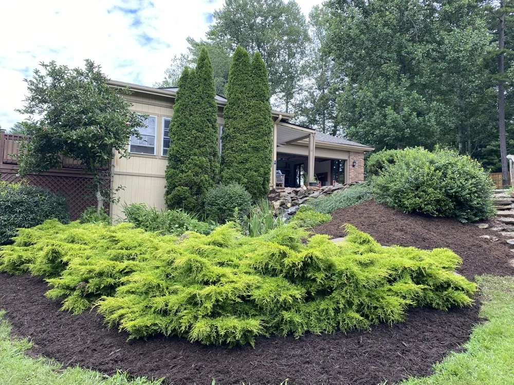 Local lawn care service in Etowah, NC by Mountain View Lawn and Garden