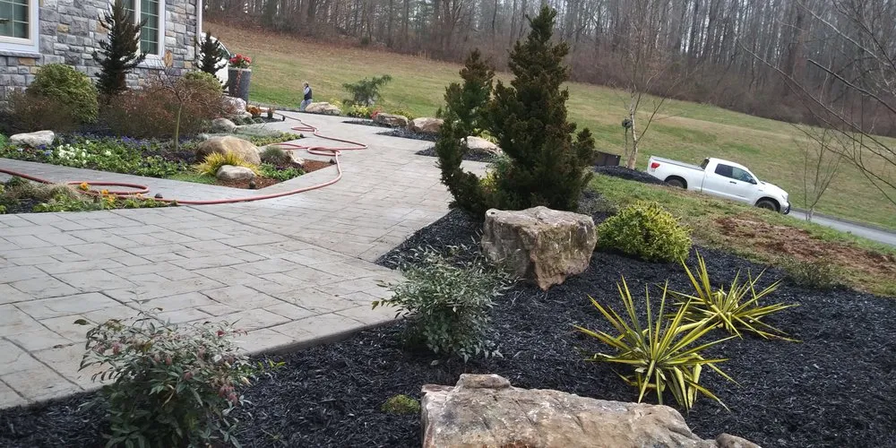 Local garden landscaping with custom design across Knoxville, TN - Mountain View Lawnscapes