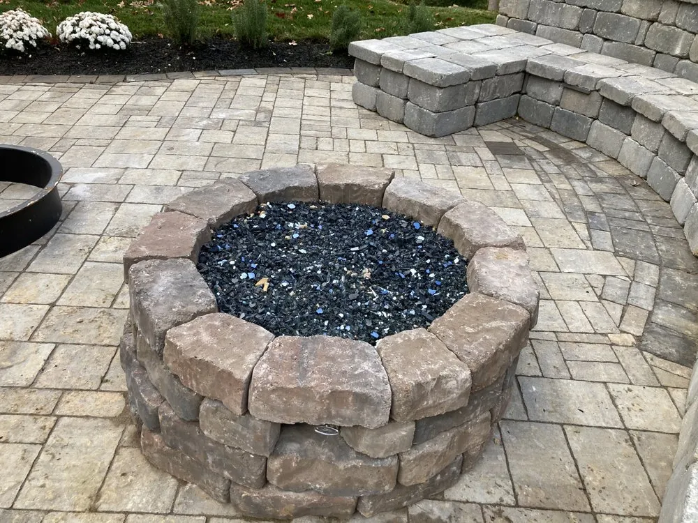 Professional garden landscaping experts serving Knoxville, TN - Mountain View Lawnscapes