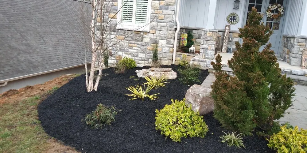 Reliable lawn mowing service in Knoxville, TN - Mountain View Lawnscapes