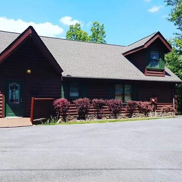 Professional yard maintenance in Sevierville, TN - Mountain Willow Lawn Care