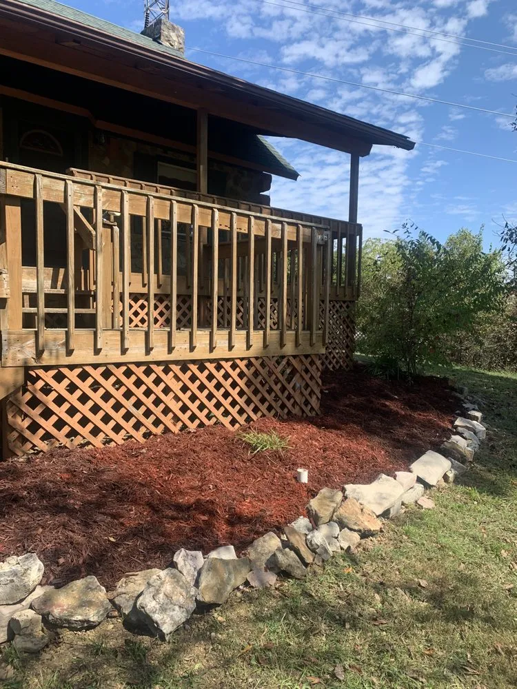 Top-rated landscape installation for year-round maintenance in Sevierville, TN by Mountaineer Mowing & mulching