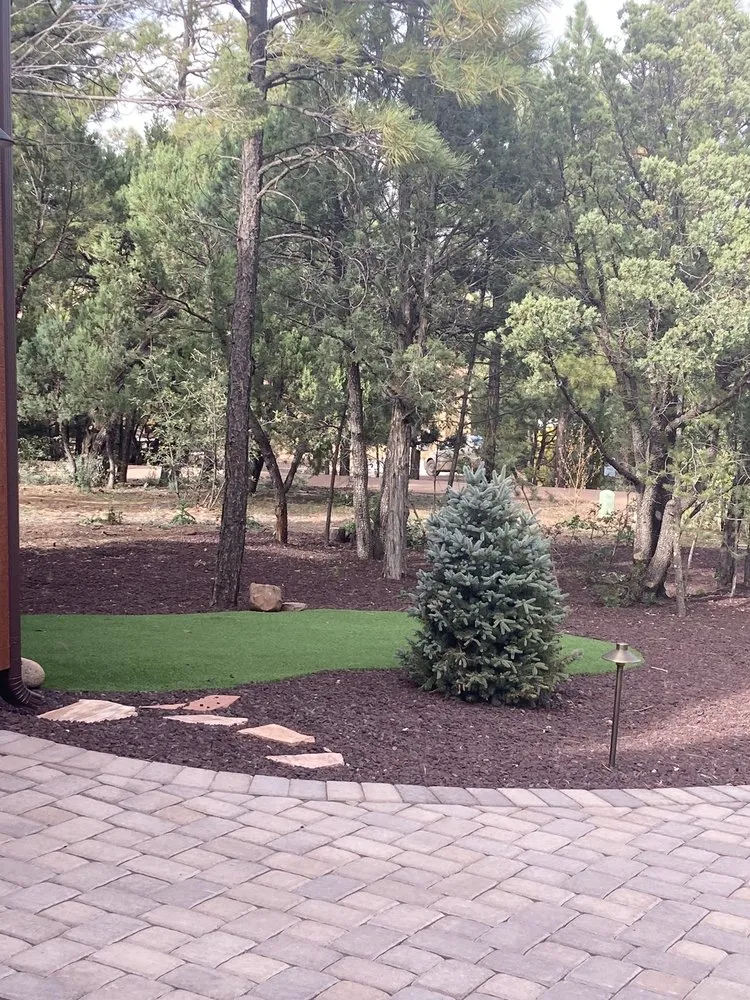 Professional garden landscaping with custom design across Lakeside, AZ - Mountains Best Landscape