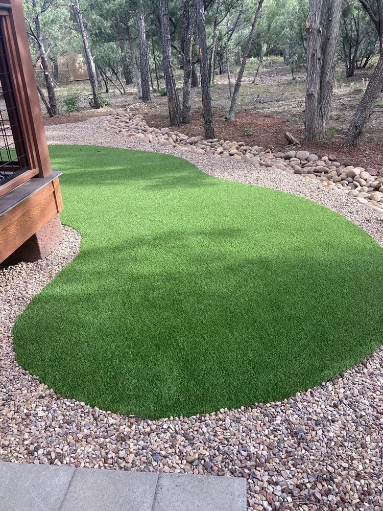 Affordable yard cleanup service for homes in Lakeside, AZ by Mountains Best Landscape
