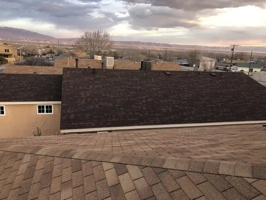 MountainSide Contractors Logo