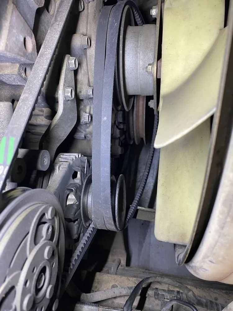 Professional garden landscaping for beautiful yards in Manhattan, KS by Mountainside Landscape