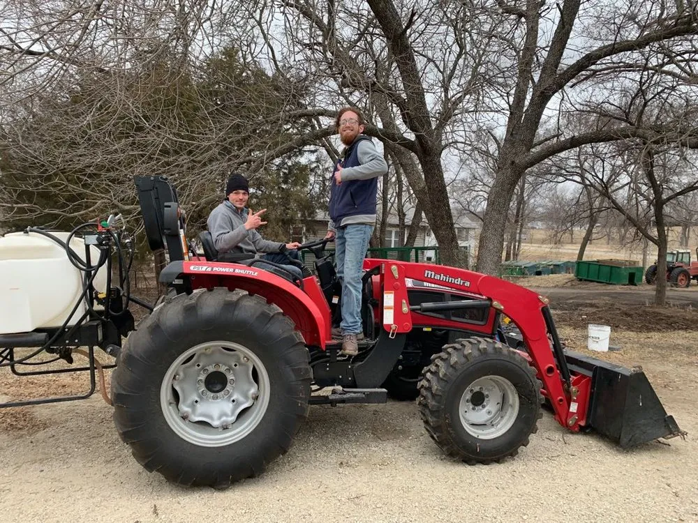 Reliable lawn care service experts serving Manhattan, KS - Mountainside Landscape