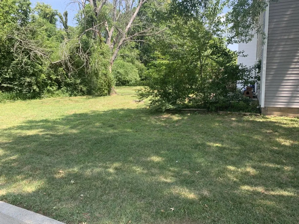 Affordable garden landscaping experts serving Murfreesboro, TN - Moussa Enterprises Lawn Care Services