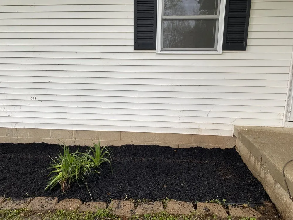 Trusted garden landscaping near you in New Pekin, IN by Mousty Landscaping