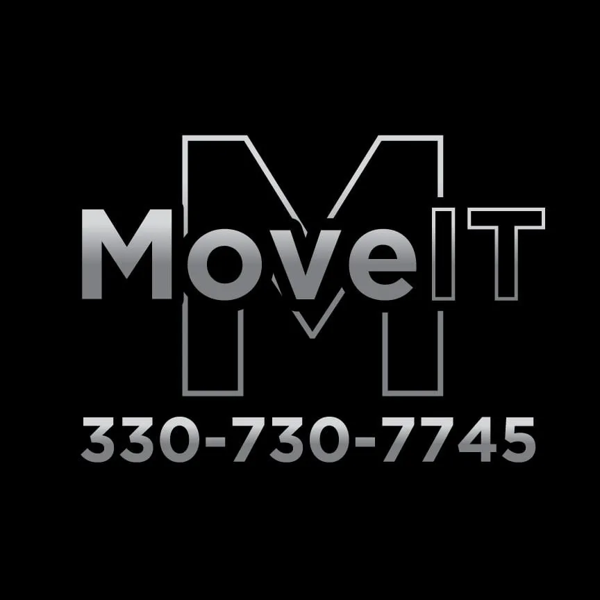Custom yard cleanup service experts serving Akron, OH - MoveIT