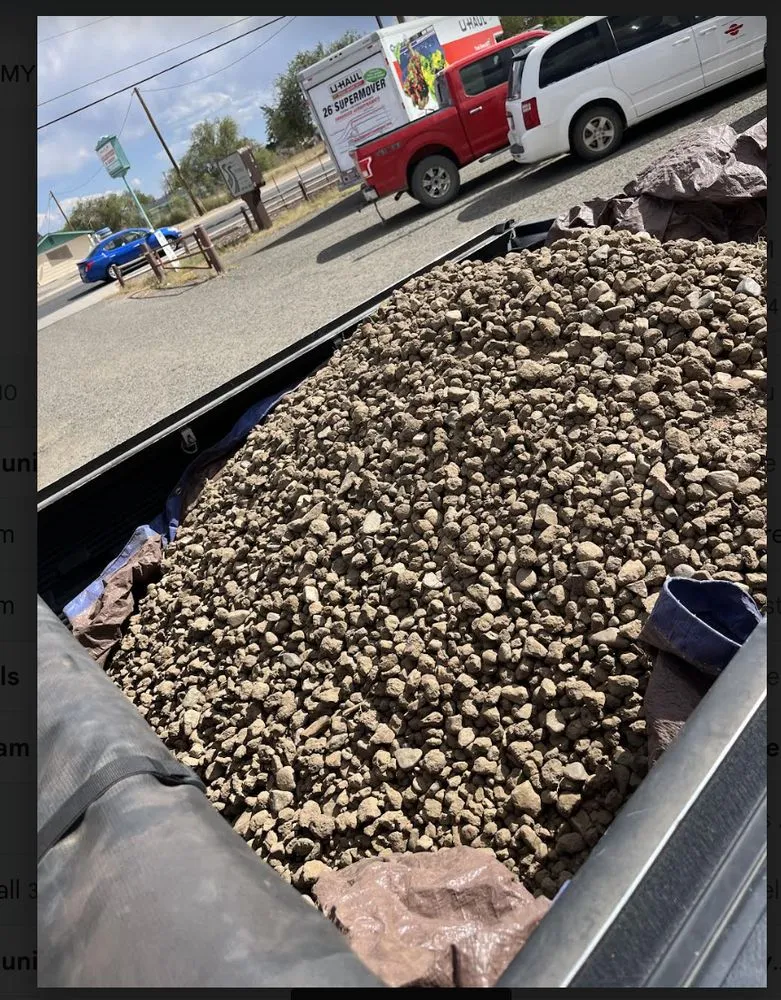 Custom landscape installation experts serving Williamson, AZ - Moving Dirt