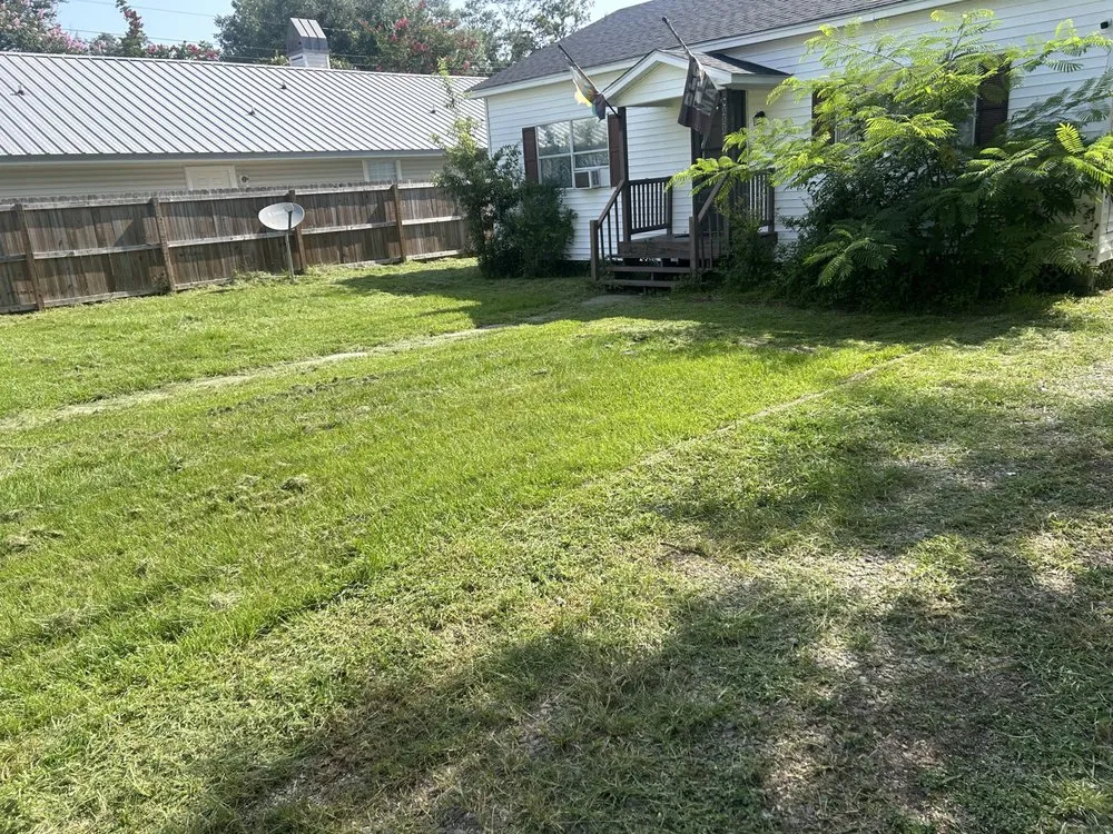 Reliable residential landscaping in Ponchatoula, LA by Moving Forward And Giving Second Chances