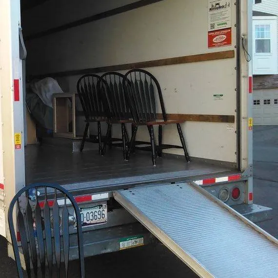 Professional outdoor landscaping for beautiful yards in Stamford, CT by Moving Specialist