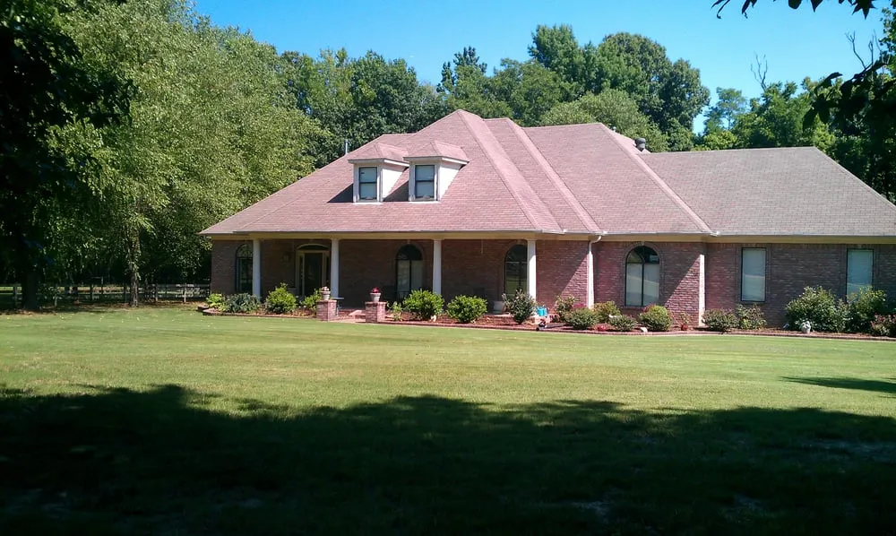 Affordable yard cleanup service for outdoor upgrades in Bartlett, TN by Mow & Blow Lawn Service