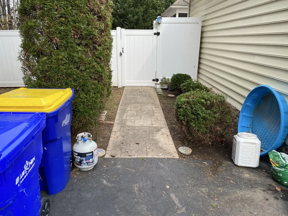 Local yard maintenance for residential properties in Lewes, DE by Mow & Go