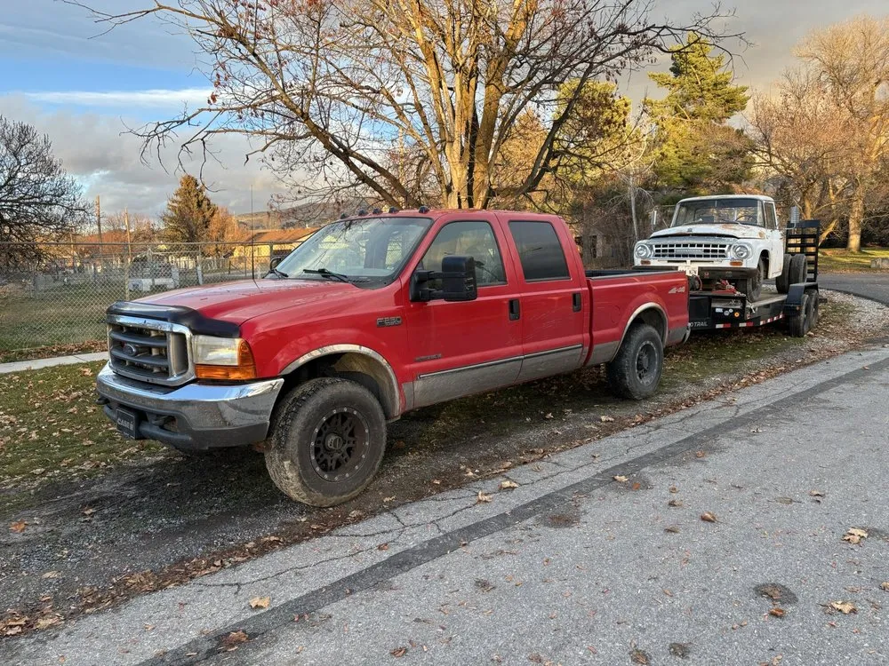 Reliable garden landscaping in Hyde Park, UT by Mow & Go Tractor Co