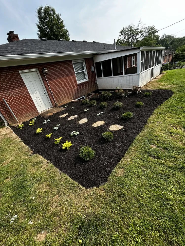 Top-rated landscaping services for residential properties across Frankfort, KY - Mow -Tivation Lawn Care