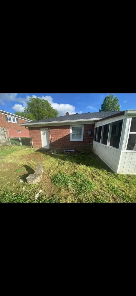 Expert lawn mowing service experts serving Frankfort, KY - Mow -Tivation Lawn Care