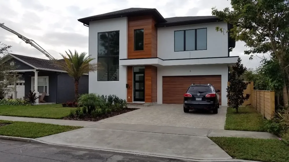 Custom lawn mowing service in Orlando, FL - Mow and Behold