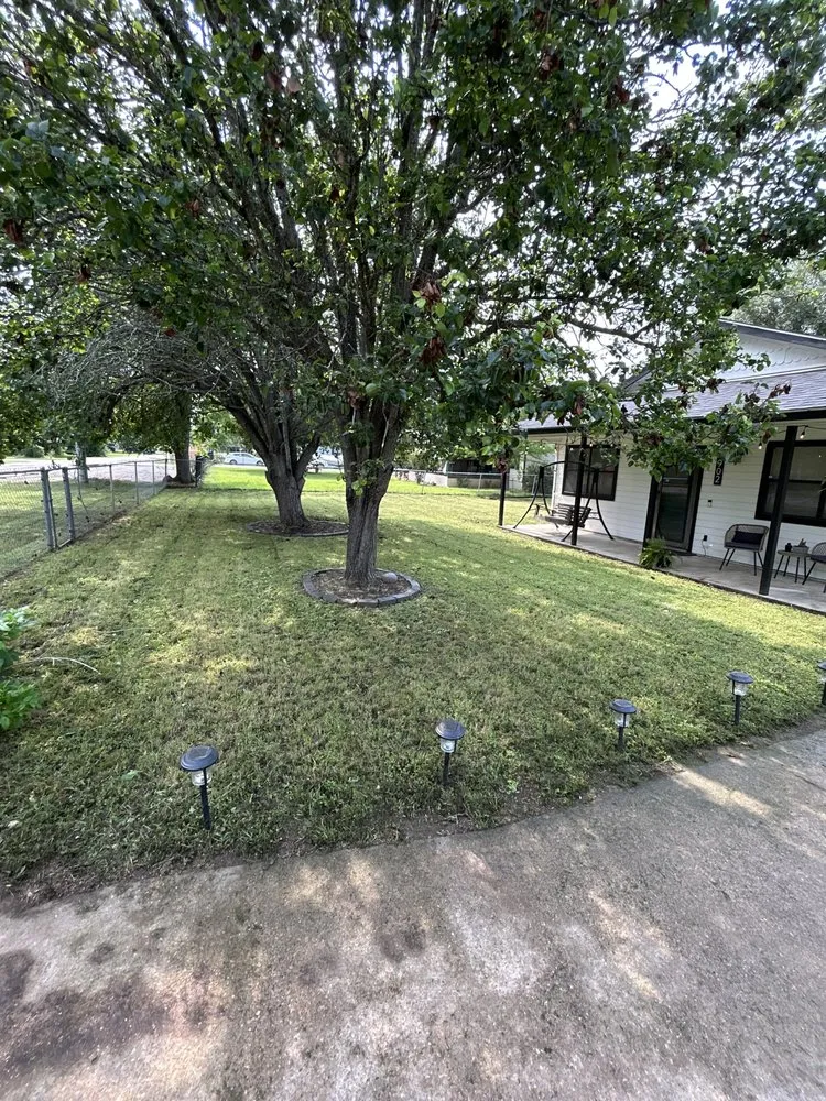 Expert yard maintenance for homes across Smithville, TX - Mow and Go Lawncare
