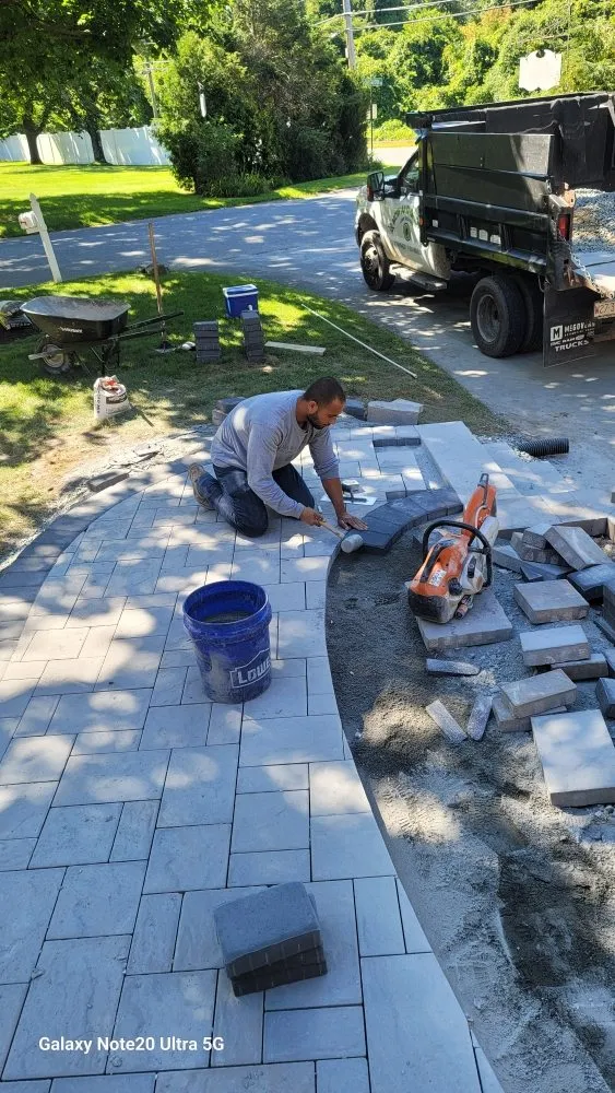 Affordable yard maintenance in Framingham, MA - Mow and Grow Lawn Services