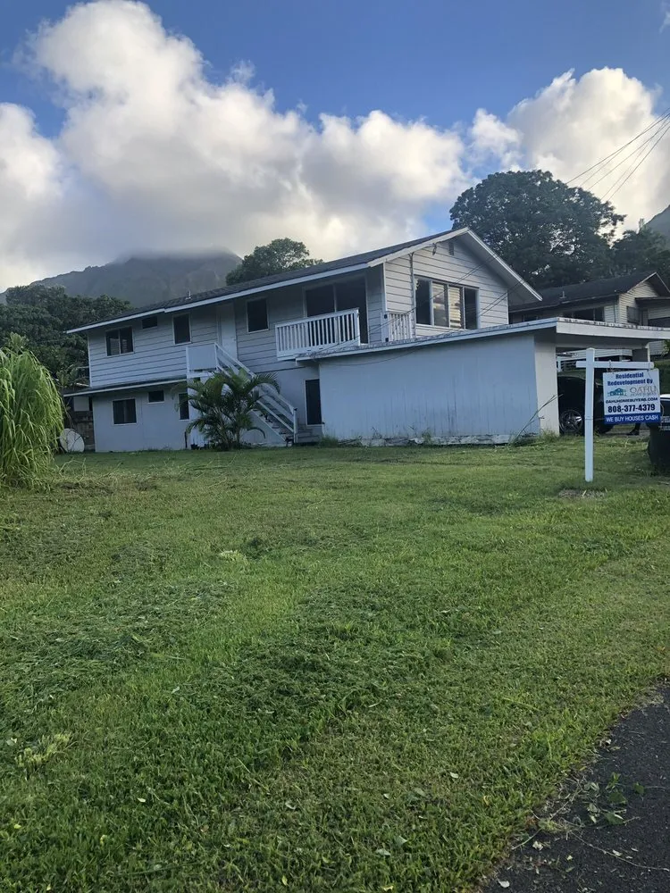Reliable landscaping services in Mililani, HI by Mow Betta landscape