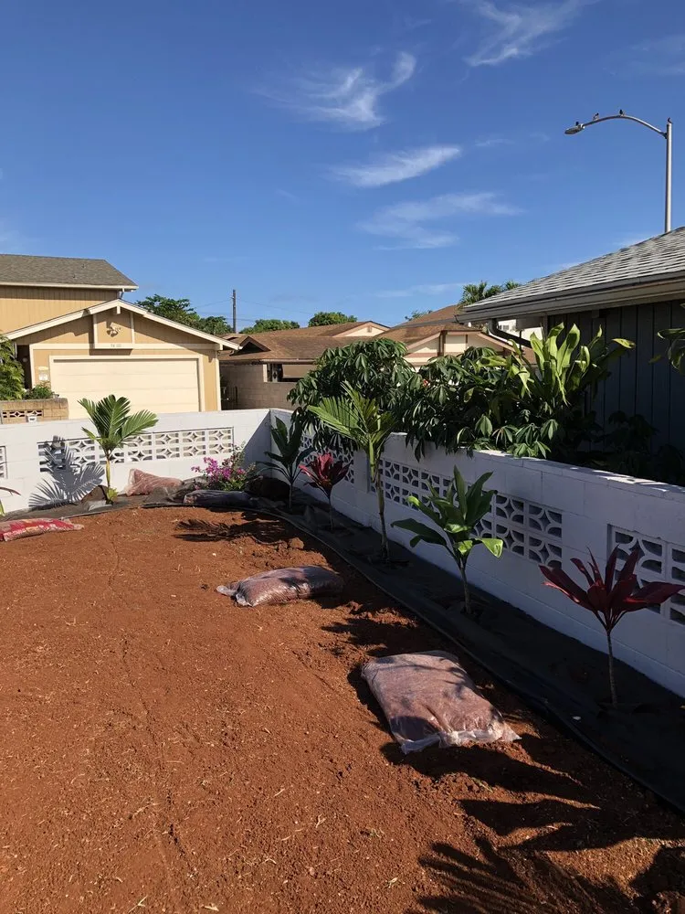 Professional lawn mowing service in Mililani, HI by Mow Betta landscape