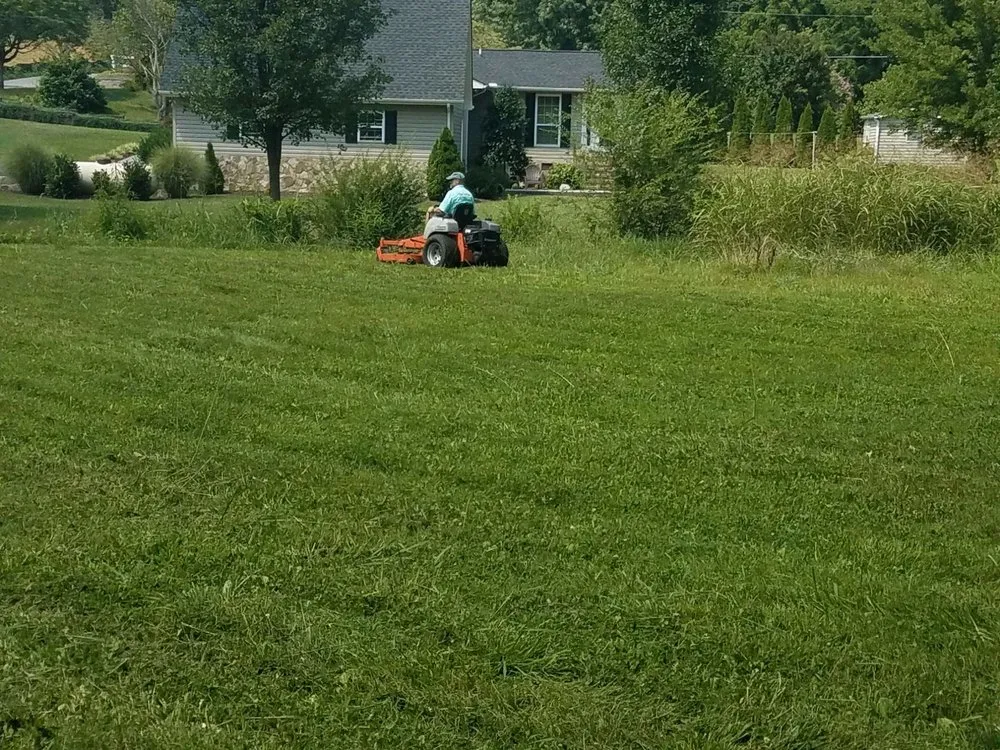 Top-rated garden landscaping for outdoor upgrades in Johnson City, TN by Mow Better