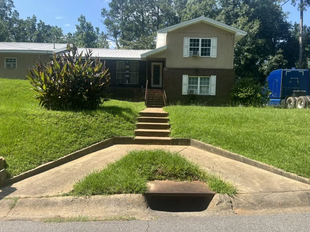 Local yard cleanup service in Warner Robins, GA by Mow Care Landscaping